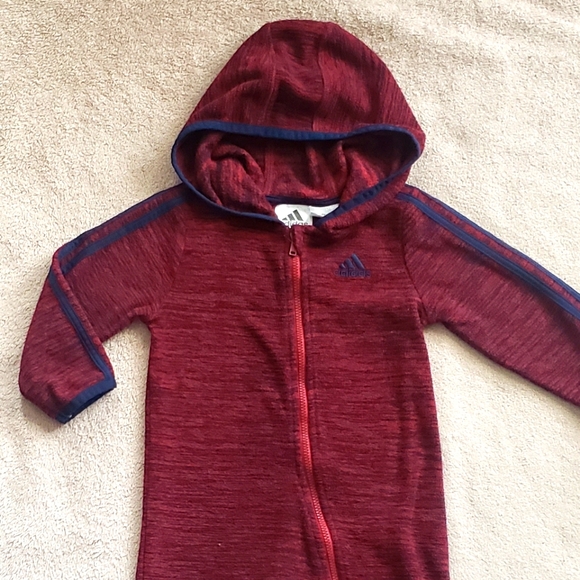 Adidas Baby Boy's Burgundy Romper Size 12 Months - Picture 2 of 2